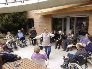 Actividades estimulativas en octubre en la residencia Vora Balís